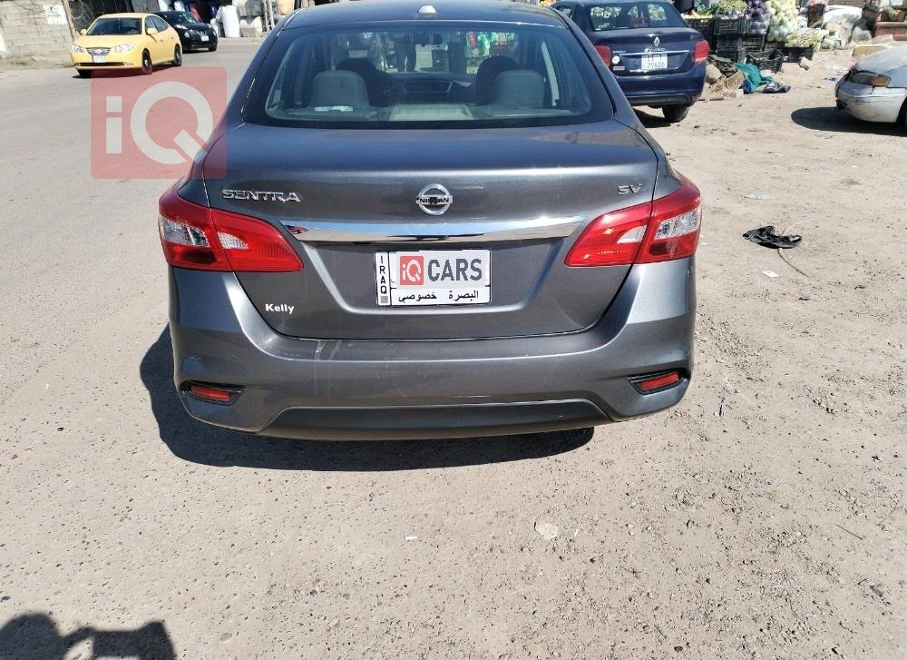 نیسان سێنترا